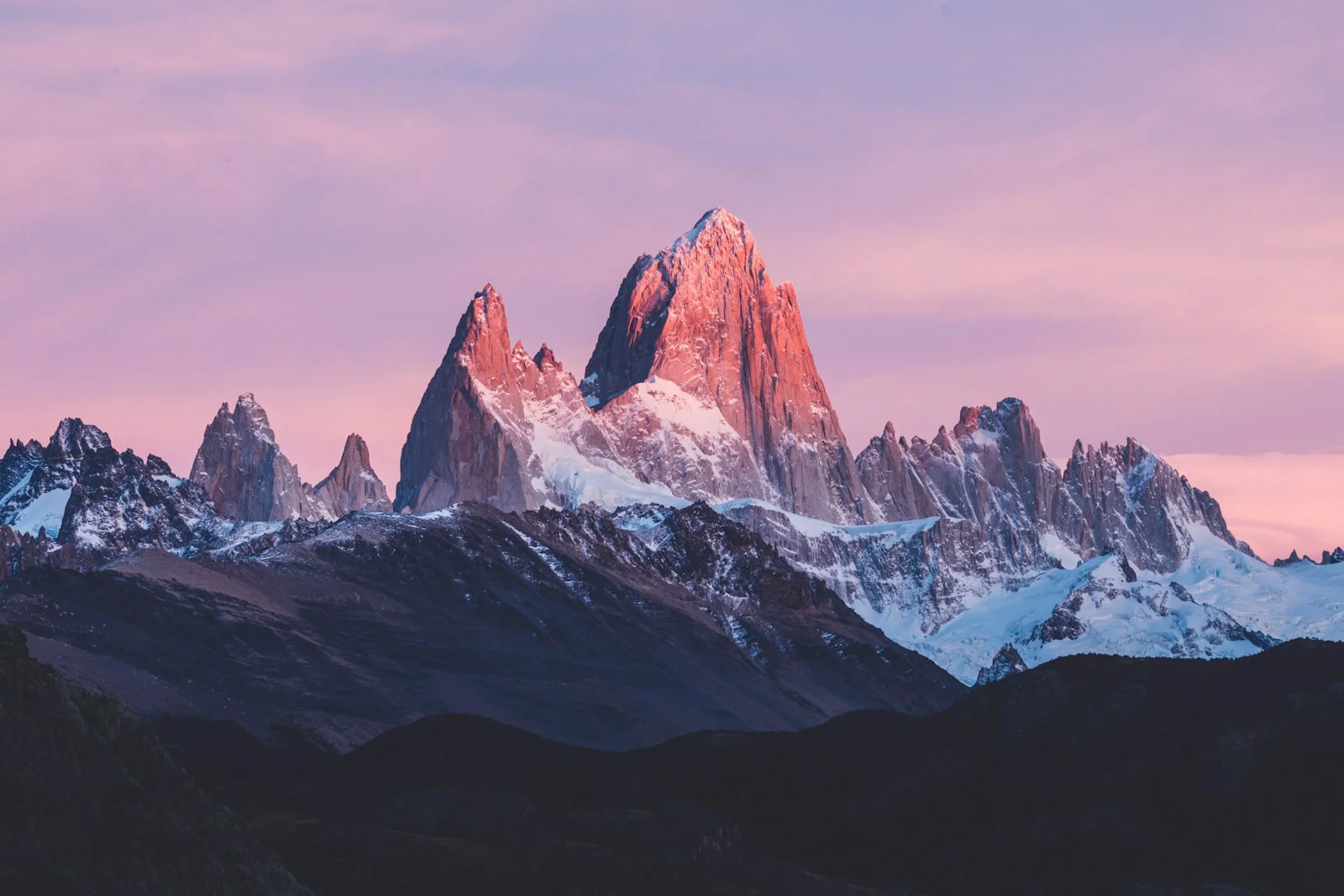 Massif du Fitz Roy au lever du jour, Patagonie argentine