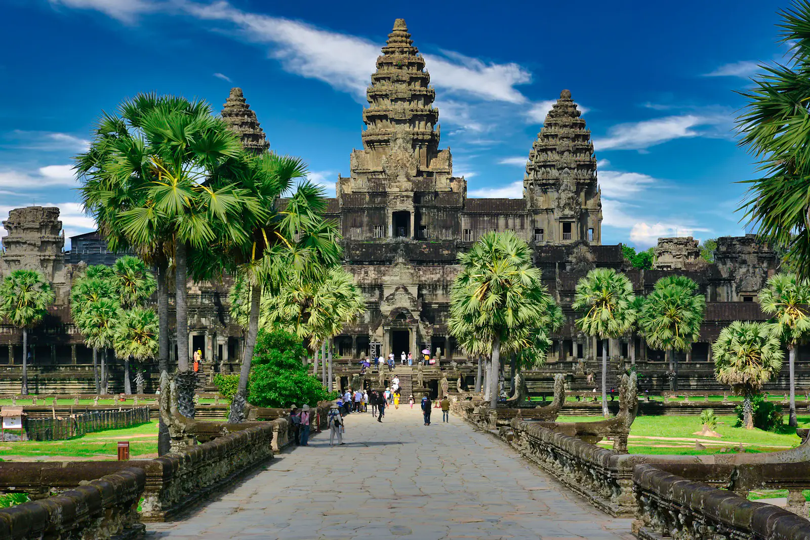 Temple d'Angkor Wat au lever du soleil près de Siem Reap